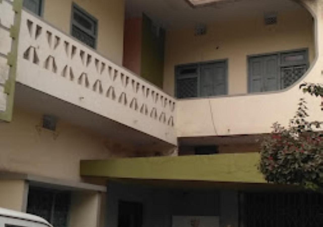 Vijieya Hotel Bihar Saharsa Exteriör bild